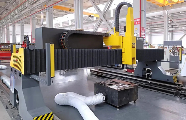 威客电竞VKGAMEHGLE龙门激光切割机