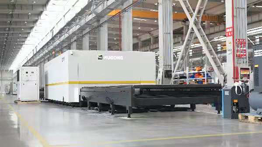 威客电竞VKGAME高功率宽幅激光切割机